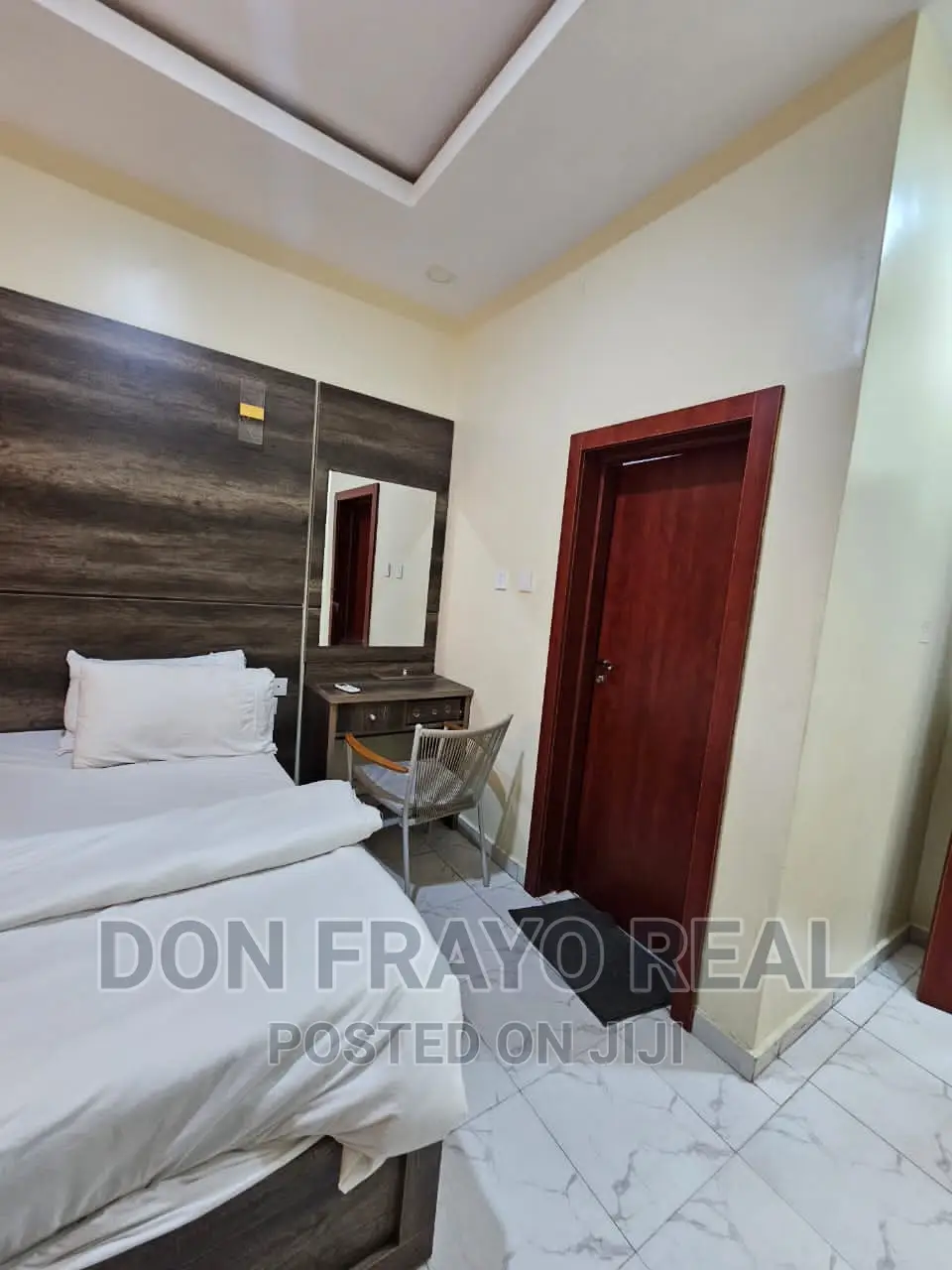 Luxury Service Apartment With Pool