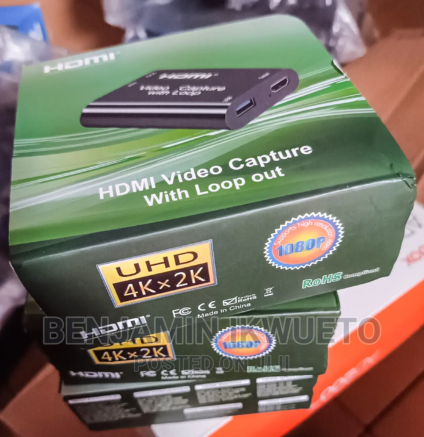 Capture Card With Loop Out.