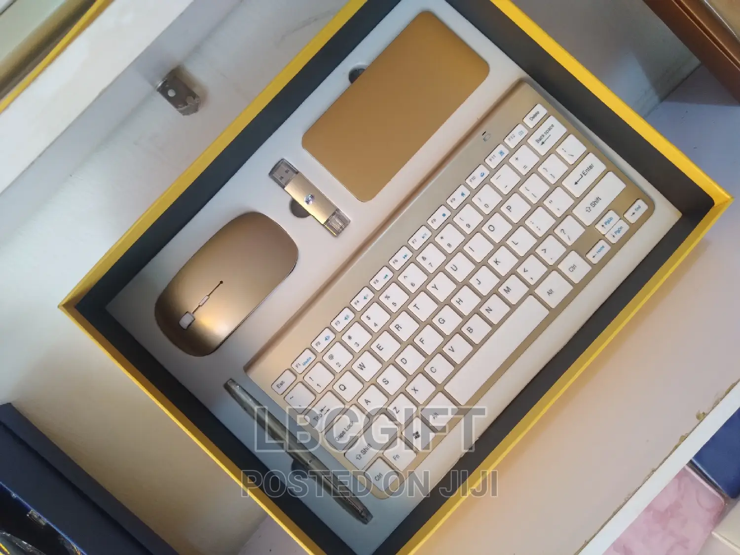 Executive 5 in 1 Corporate Gift Set With Keyboard