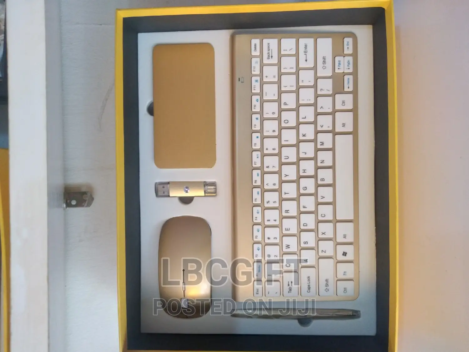 Executive 5 in 1 Corporate Gift Set With Keyboard