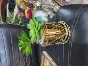 Tv Console Decorating Flowers