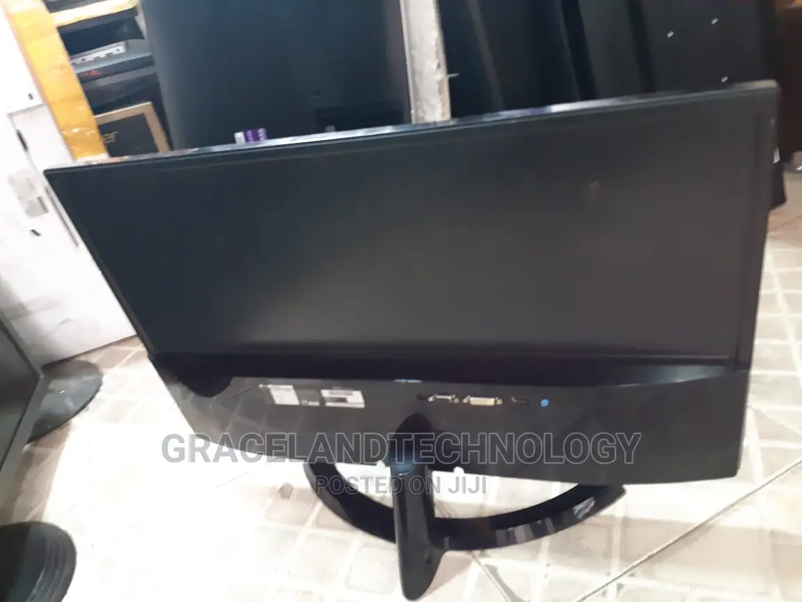 32 Inches Monitor