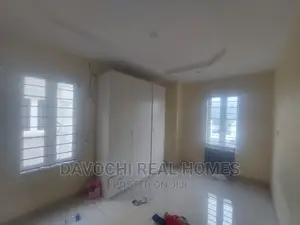 3bdrm Apartment in Chevron Second Toll, Lekki for rent