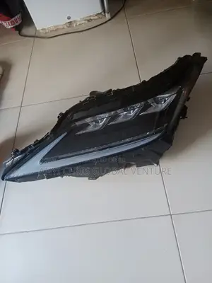 Lexus RX350 2018 Headlights