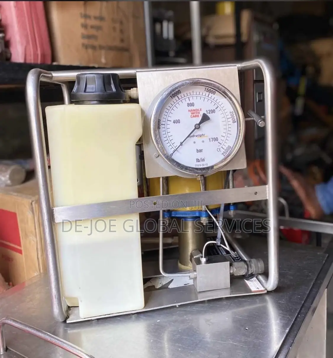 Hydratight Air Operated Pressure Test Pump/Machine