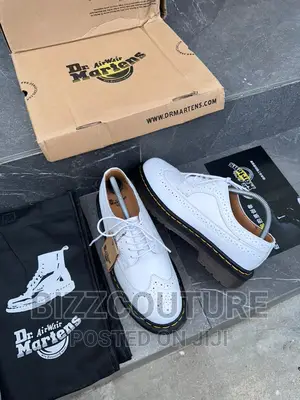 Original DR MARTENS BROGUES Available in Store