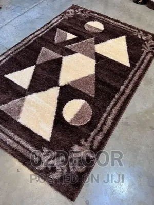 Brown and Cream Color Shaggy Center Rugs (5/7)