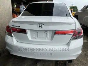Honda Accord 2011 White