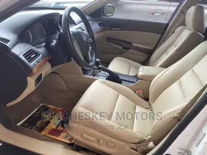 Honda Accord 2011 White