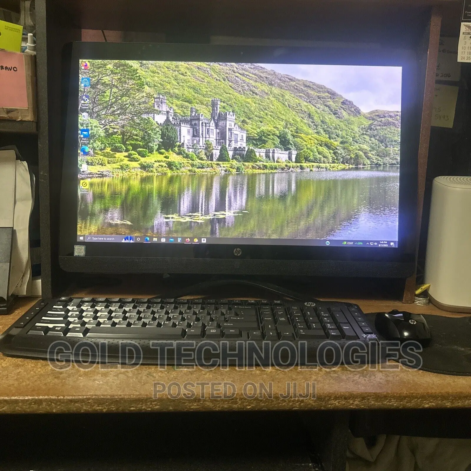 Desktop Computer HP AiO 24 4GB Intel Core I3 HDD+SSD 500GB
