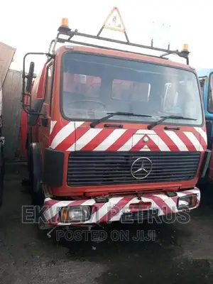 European Used Road 1414 Mercedes Benz Sweeper Truck 4sale
