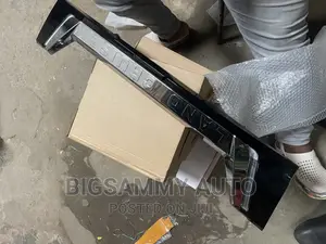 Labdcruiser 2018 Boot / Booth Chrome