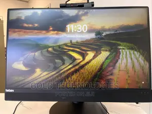 Desktop Computer Lenovo V530 AIO 4GB Intel Core I5 HDD+SSD 500GB