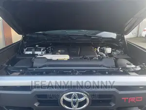 Toyota Tundra 2023 Black