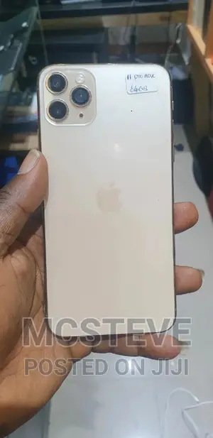 Apple iPhone 11 Pro Max 64 GB Gold