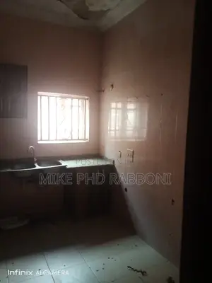 4bdrm Apartment in Independence Layout, Enugu for rent