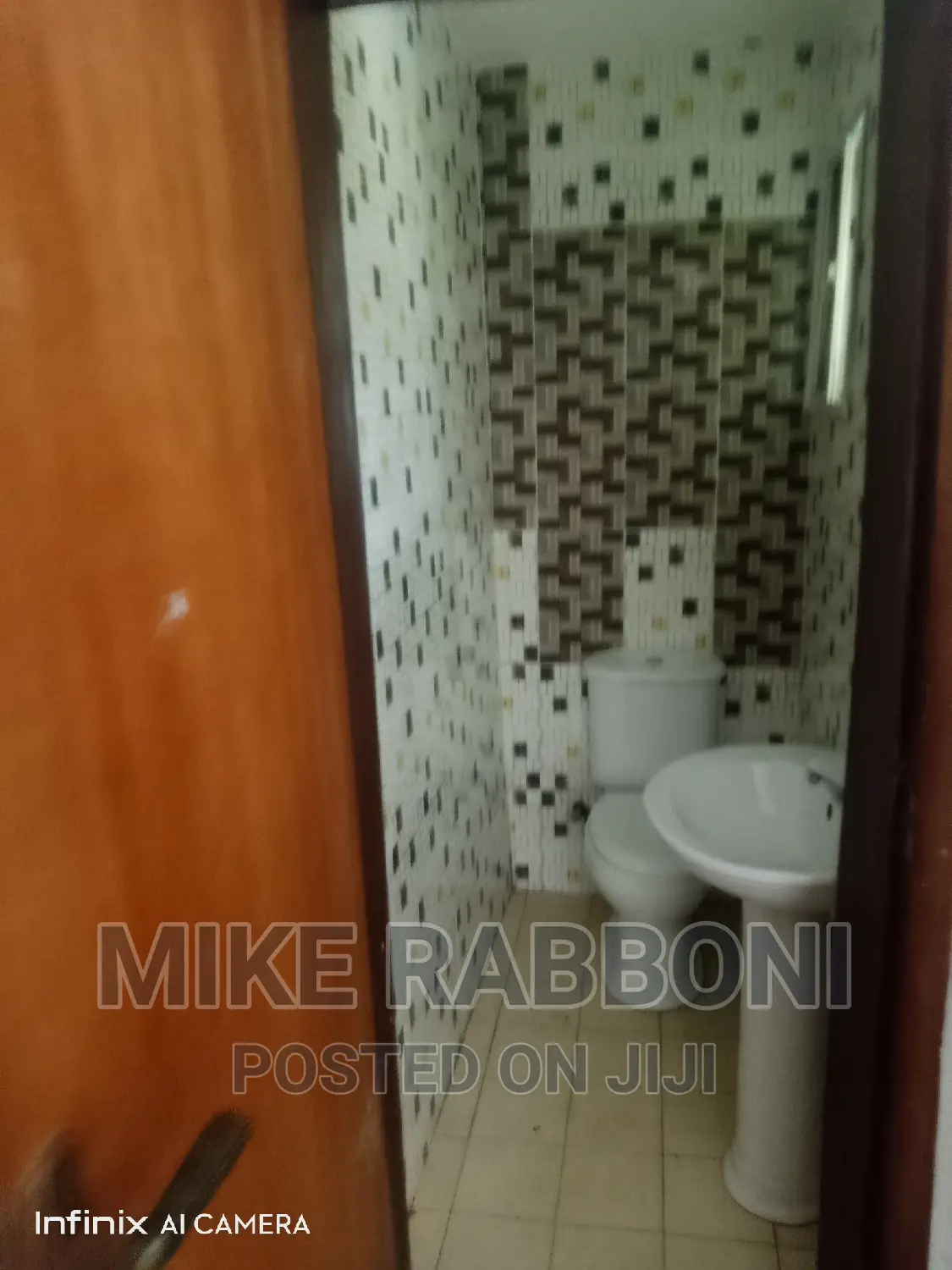 4bdrm Apartment in Independence Layout, Enugu for rent