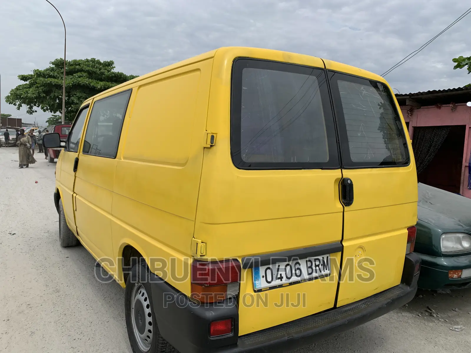 Volkswagen Transporter 2002 Yellow