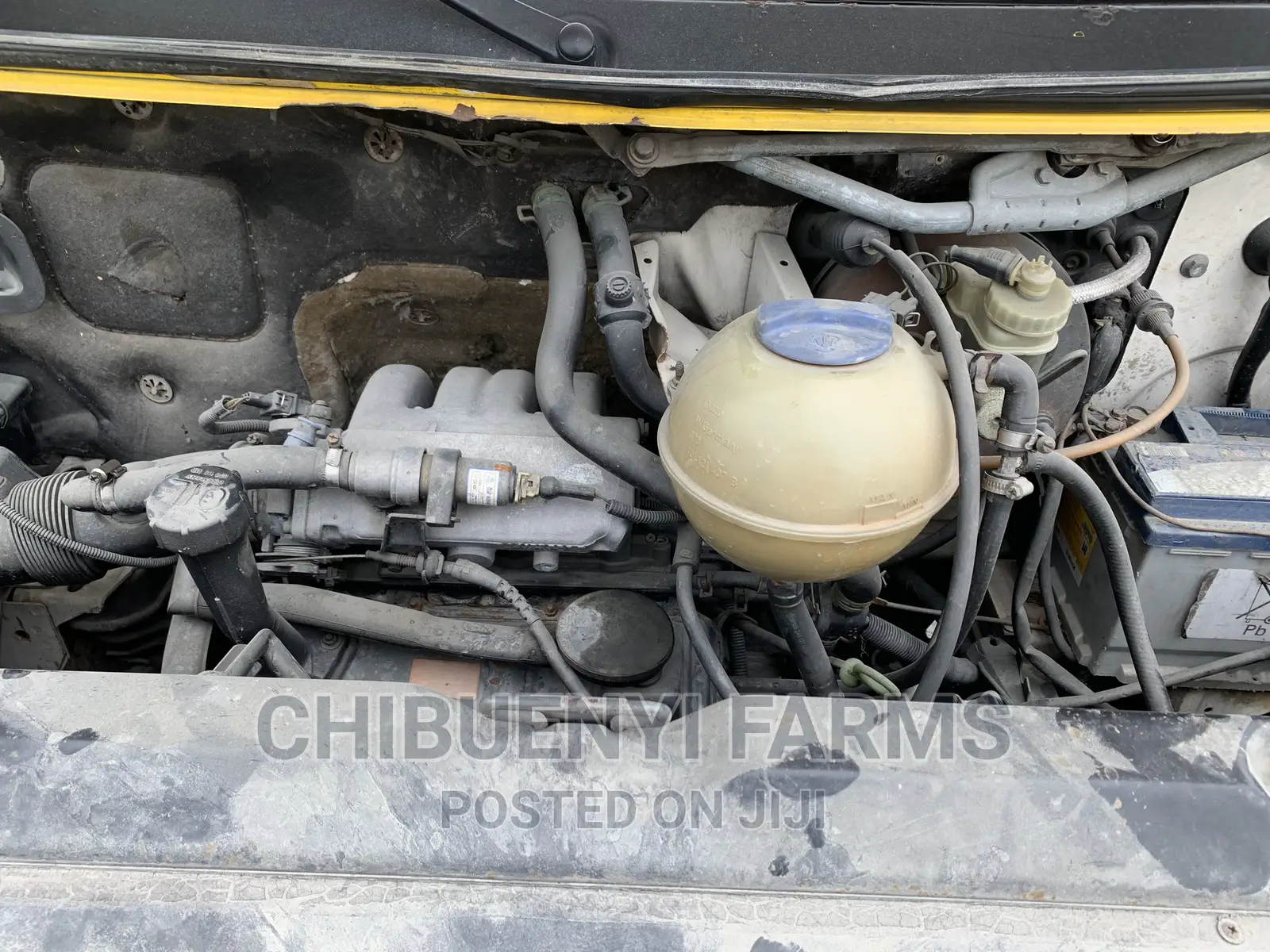 Volkswagen Transporter 2002 Yellow