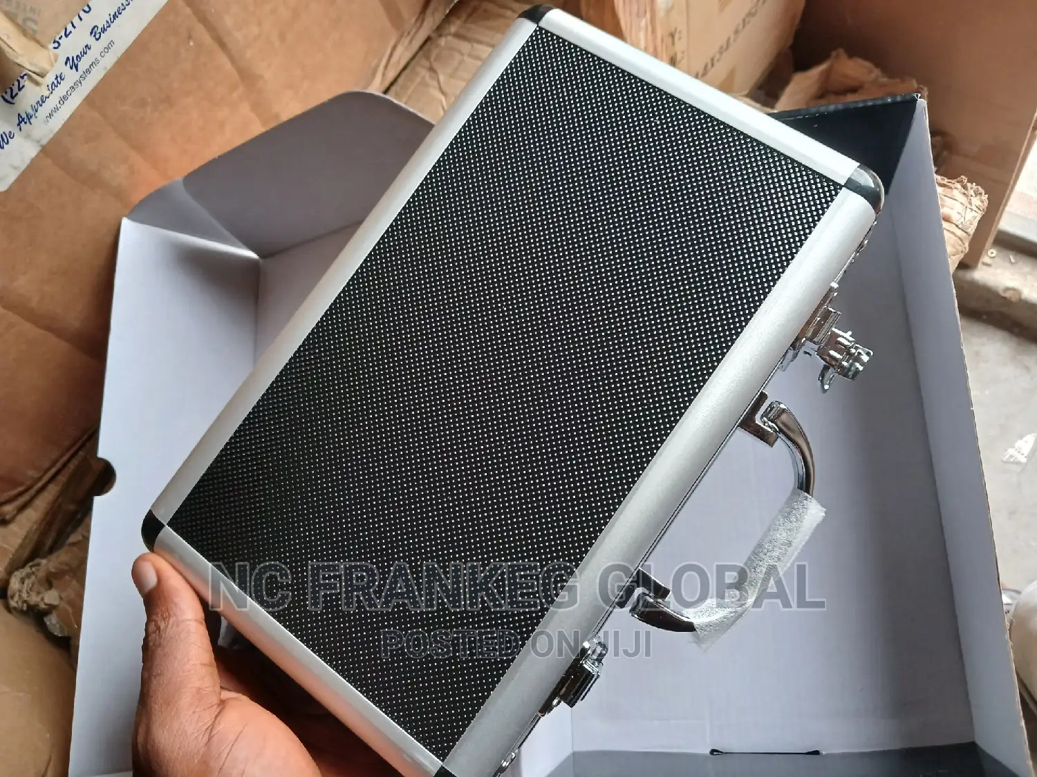 Professional Instruments Vibration Meter
