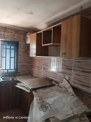 3bdrm Block of Flats in Thinker Corner By, Enugu for rent