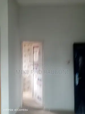 3bdrm Block of Flats in Old Road Thinkers, Enugu for rent