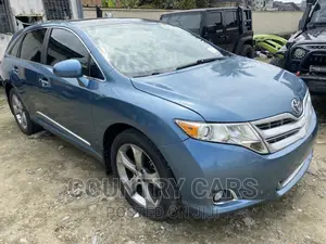 Toyota Venza V6 AWD 2011 Blue