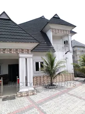 3bdrm Block of Flats in Gra, Port-Harcourt for rent