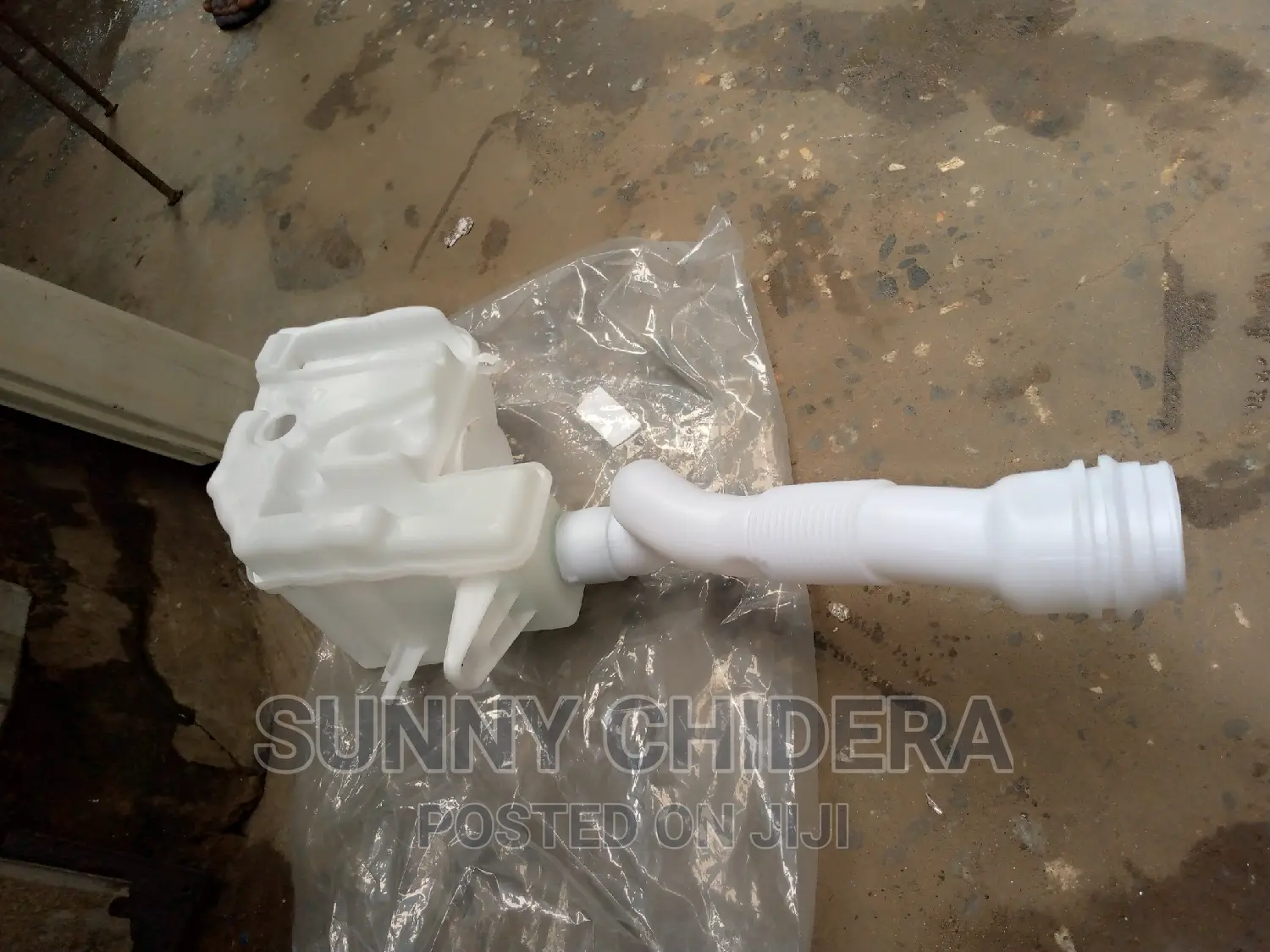 ML/GLE Water Can Box