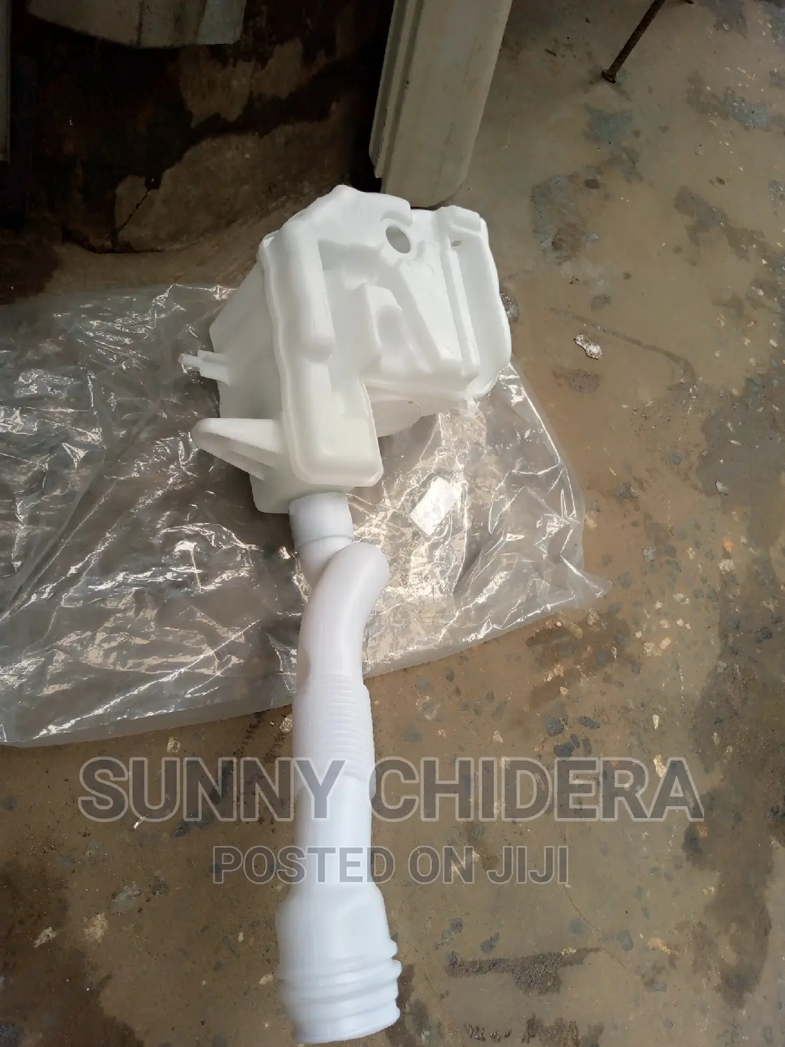 ML/GLE Water Can Box