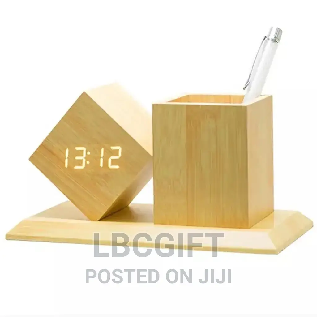 Multifunctional Wooden Pen Holder With Clock