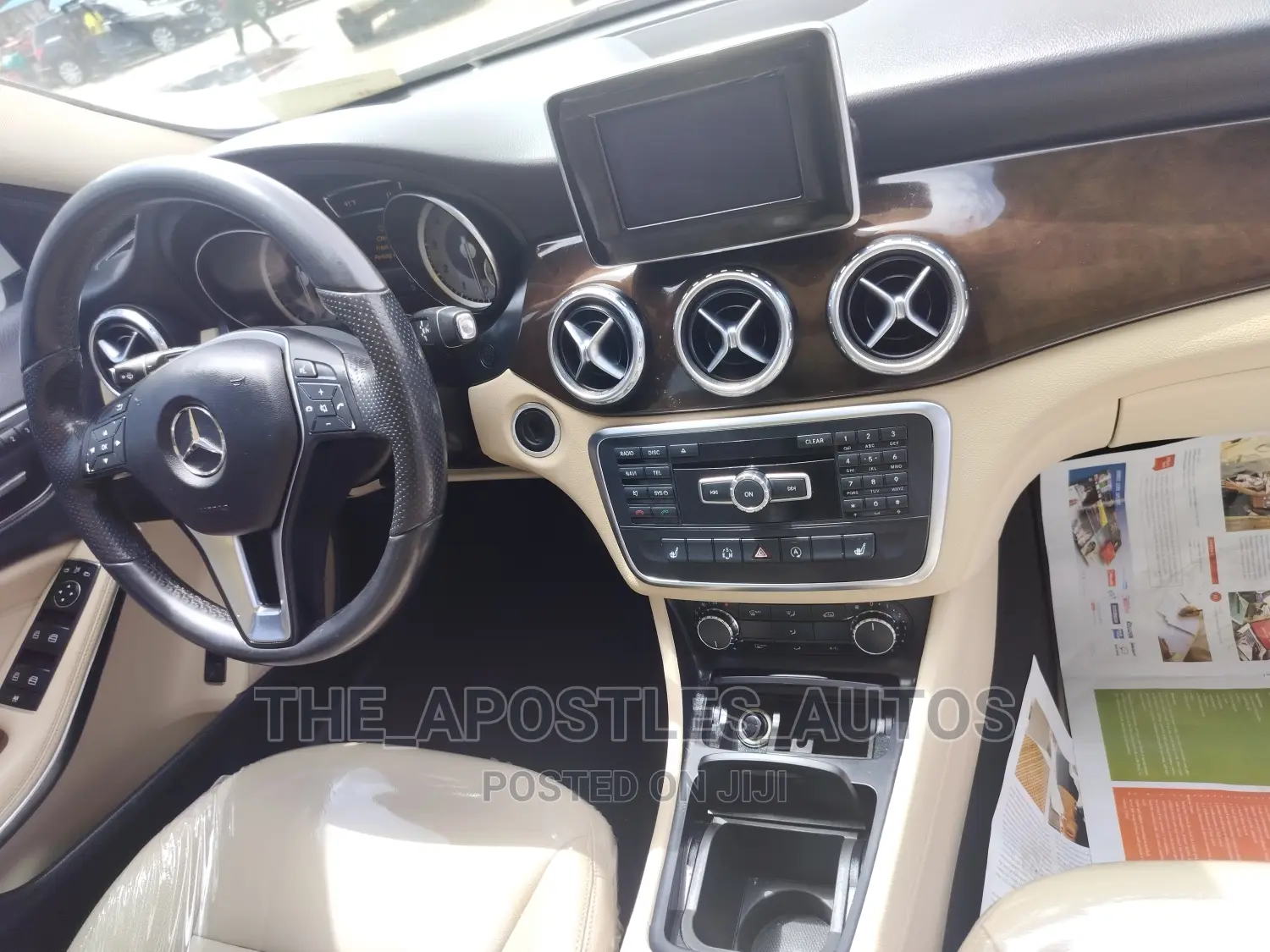 Mercedes-Benz GLA 250 2017 White