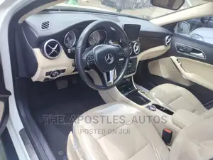 Mercedes-Benz GLA 250 2017 White