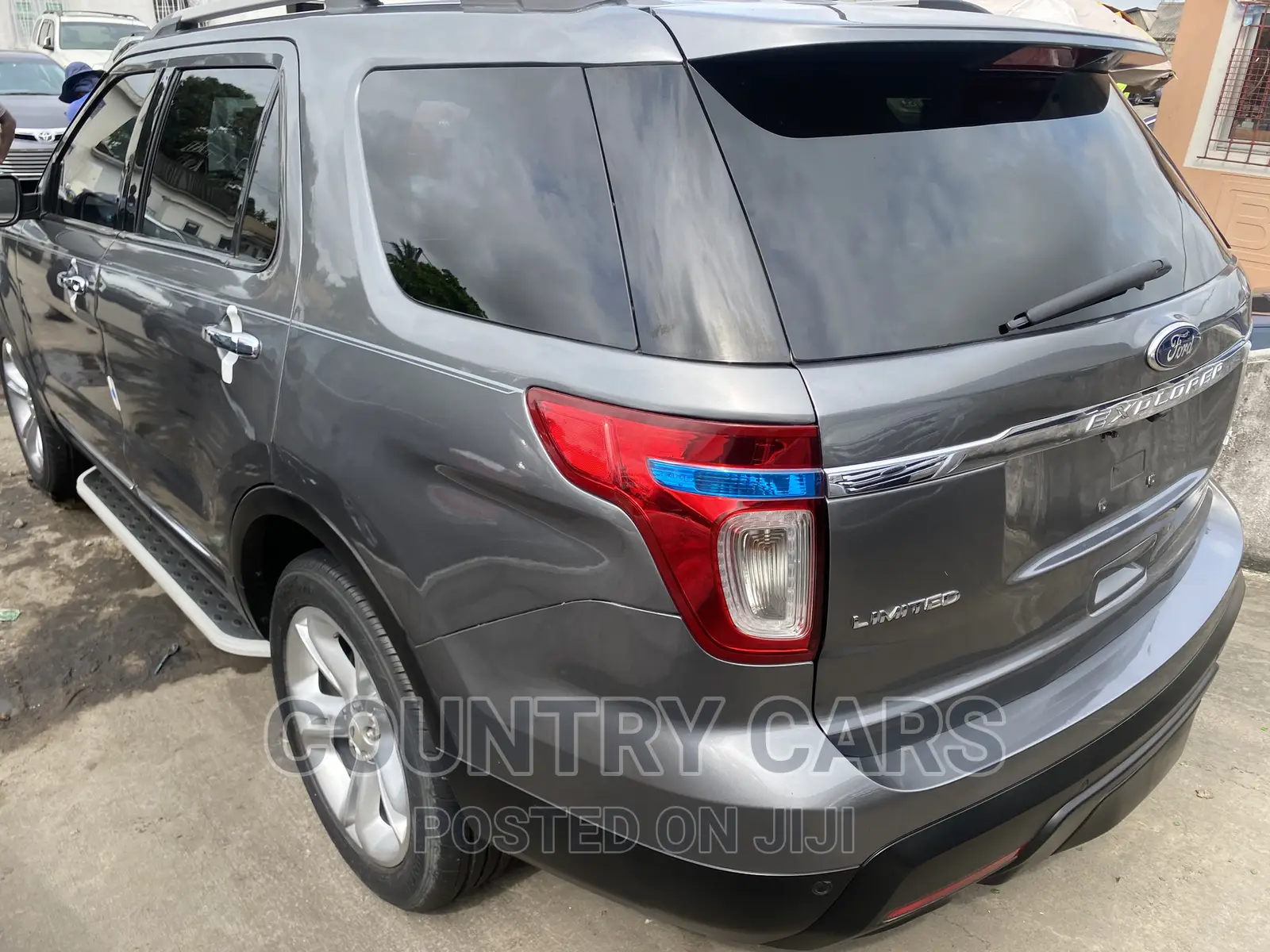 Ford Explorer 2013 Gray