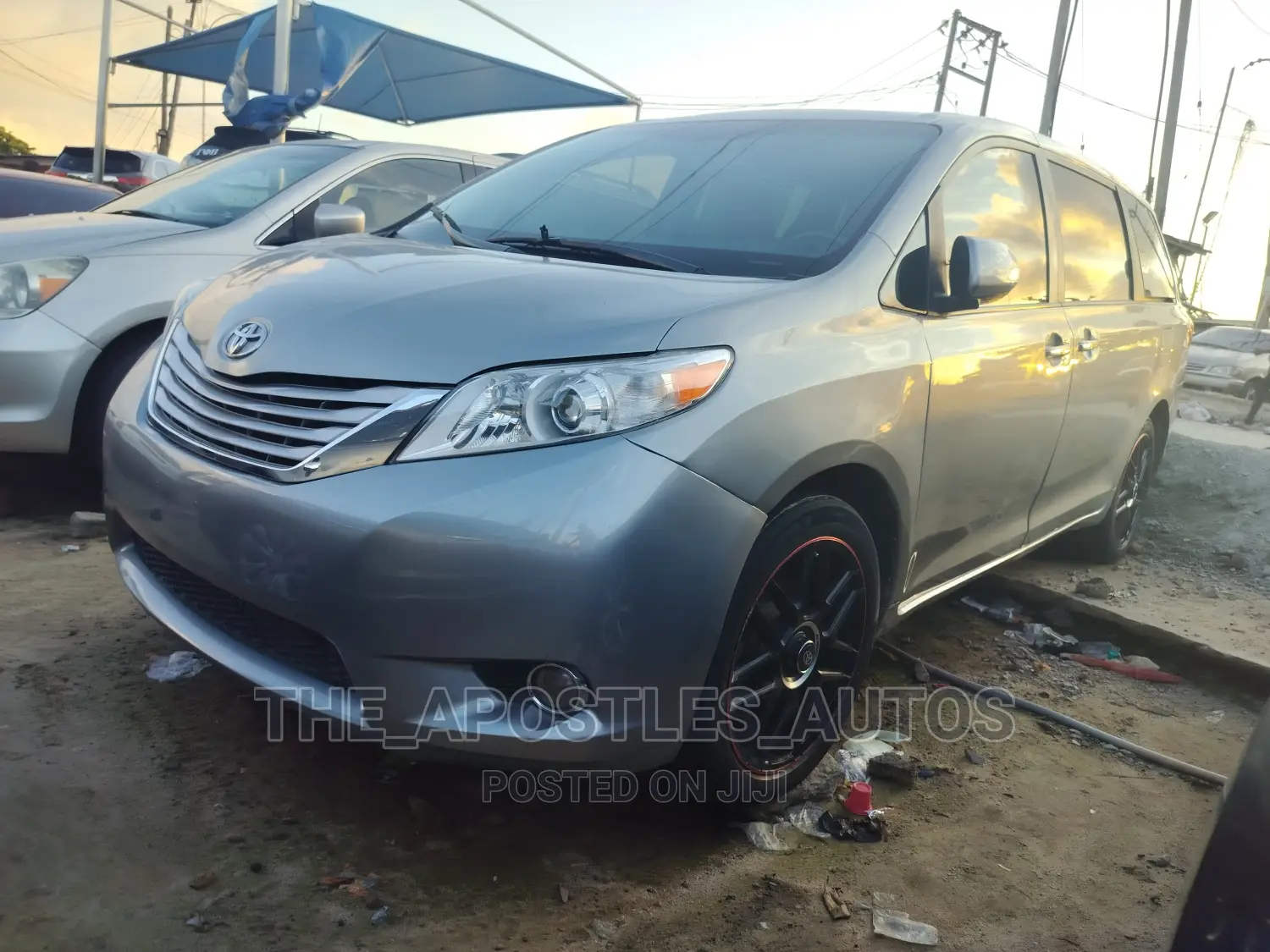 Toyota Sienna 2015 Gray
