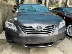 Toyota Camry 2.4 LE 2008 Gray