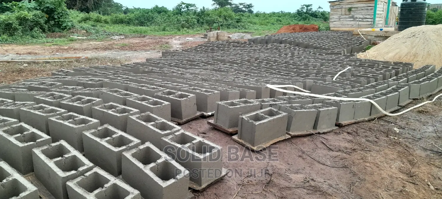 9" Stonedust Blocks Moulding On The Site At A Cheaper Rate.