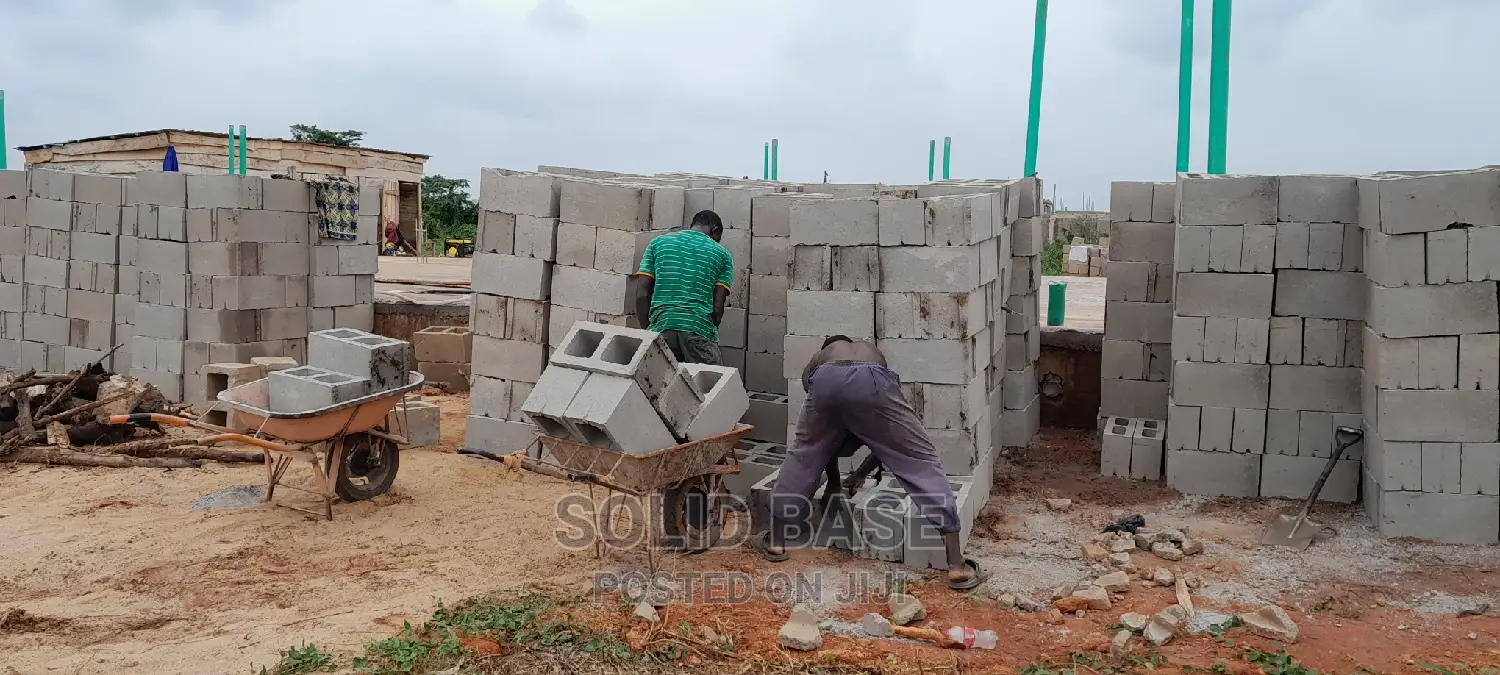 9" Stonedust Blocks Moulding On The Site At A Cheaper Rate.