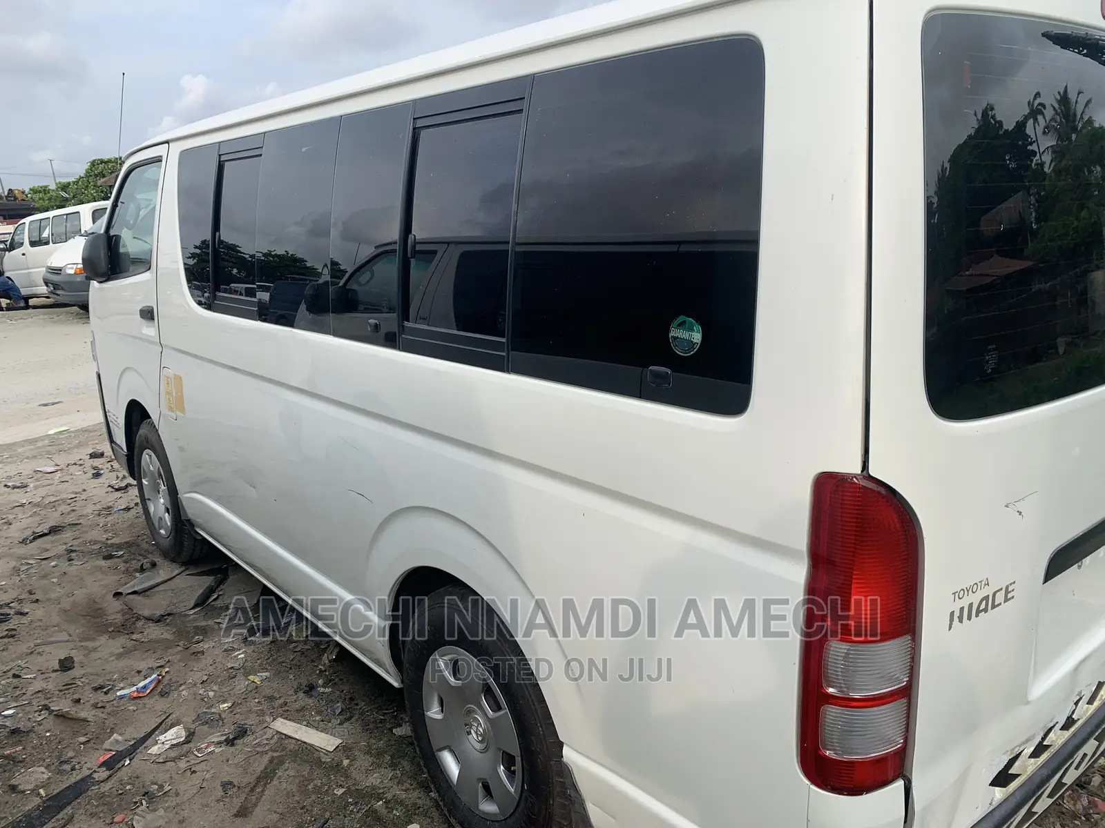 Toyota HiAce 2010 White
