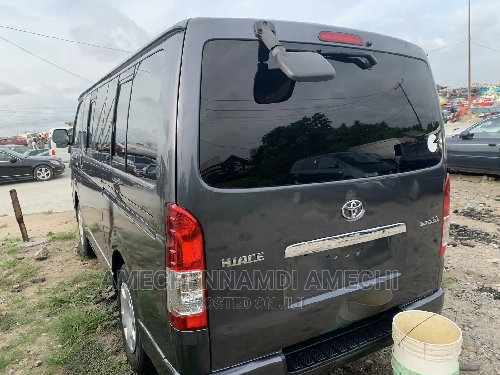 Toyota HiAce 2010 Grey