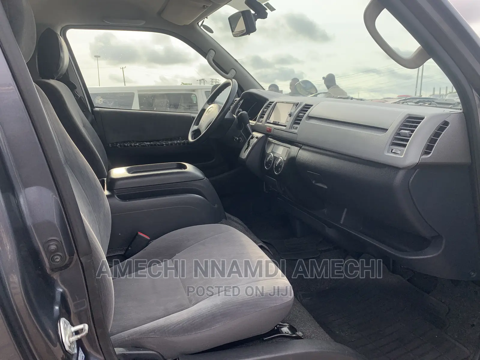 Toyota HiAce 2010 Grey