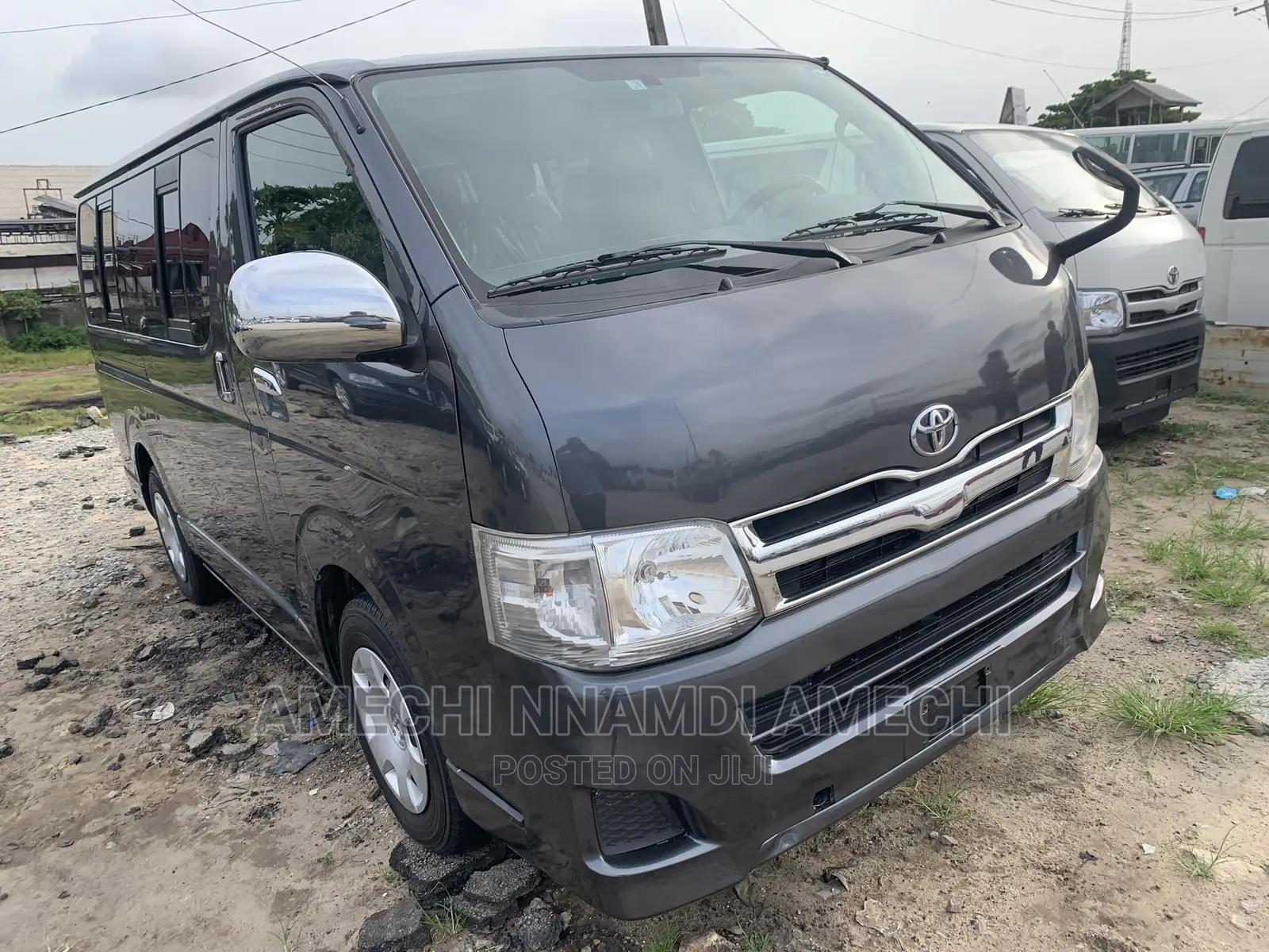 Toyota HiAce 2010 Grey