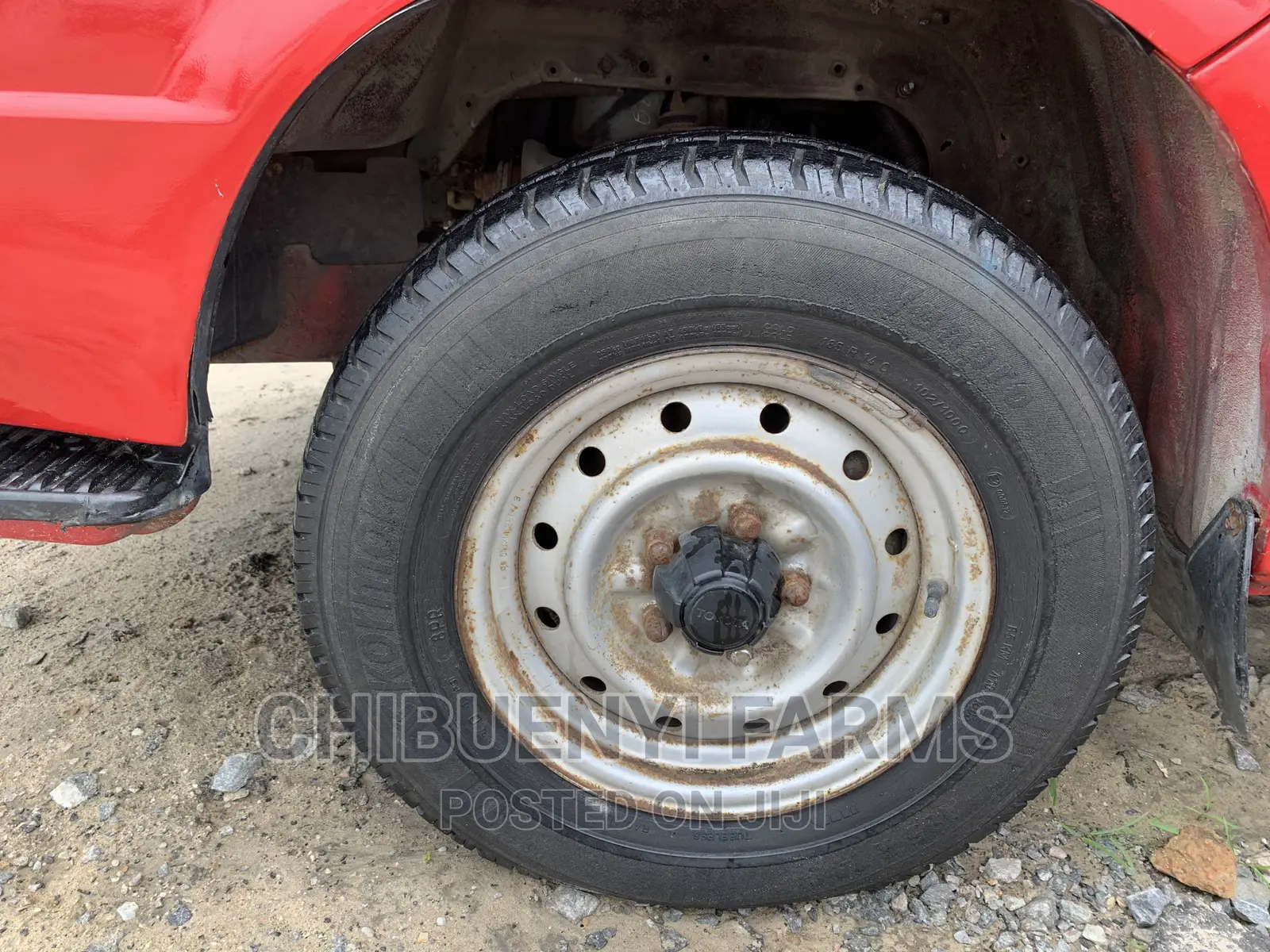 Toyota HiAce 1996 Red