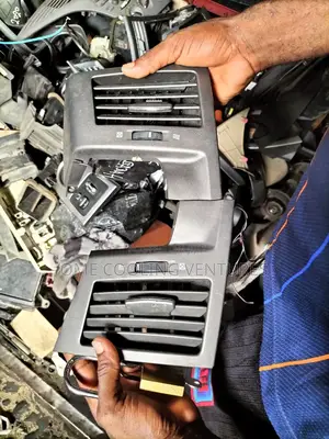 Direct Tokunbo Ac Vent For Lexus Lx570 2012.