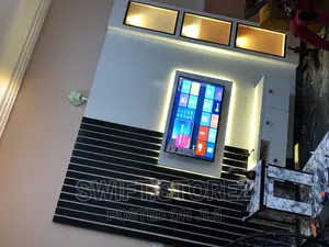 Swift Wall Tv Panel