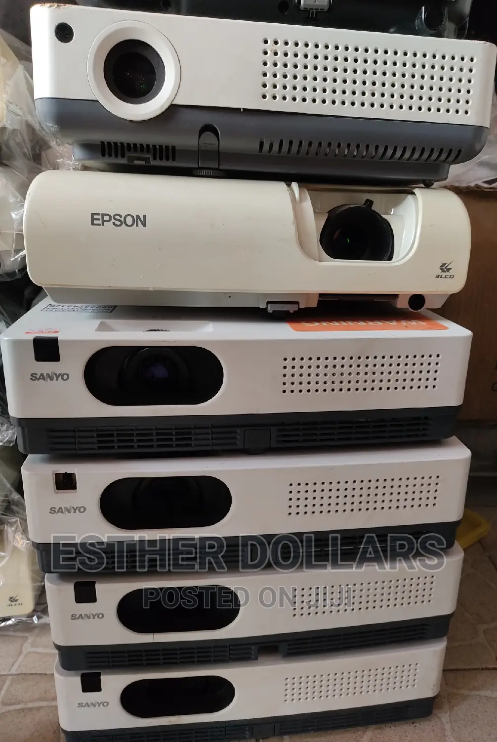 Classic Epson Projector for Presentation