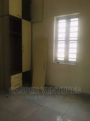 1bdrm Shared Apartment in Chevron for rent