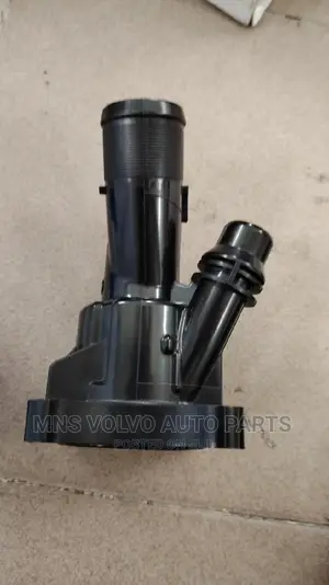 2016-2020 Volvo XC60 XC90 V90 Thermostat