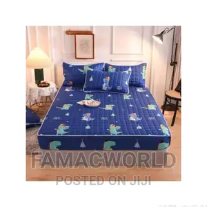 Bed Cover With 2 Pillow Case