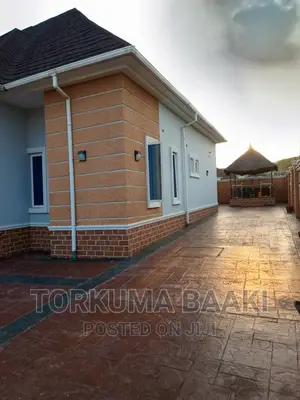 3bdrm Bungalow in Efab Verizon, Gwarinpa for rent